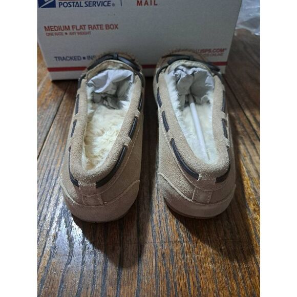 New Size 7 Weestep Tan Faux Fur Lined Memory Foam Moccasin Slippers House Shoes - Picture 3 of 5